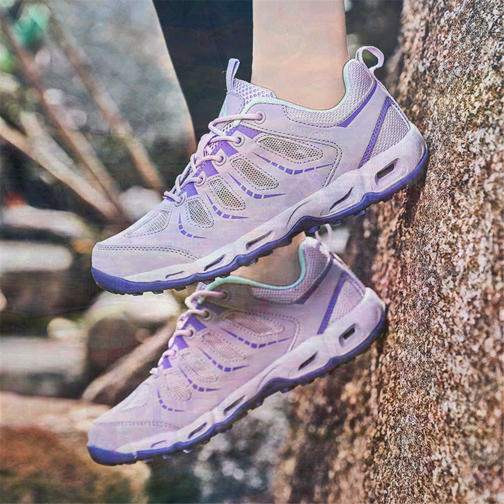 Sumer Round Tip Silver Sneaker - Vintage Items Collection ulasan dan harga